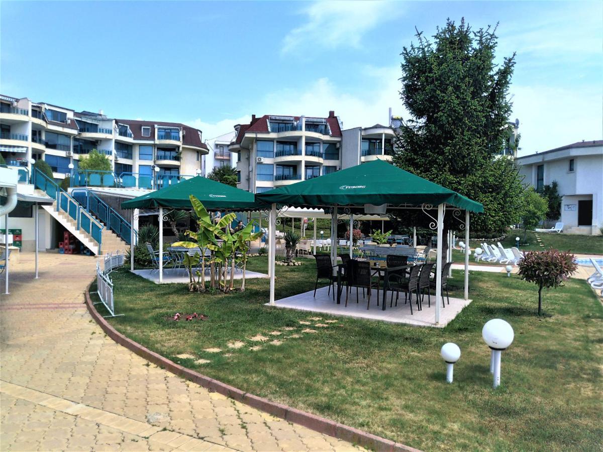 Baratero Vlas Marina Apartment Светий Влас Екстер'єр фото