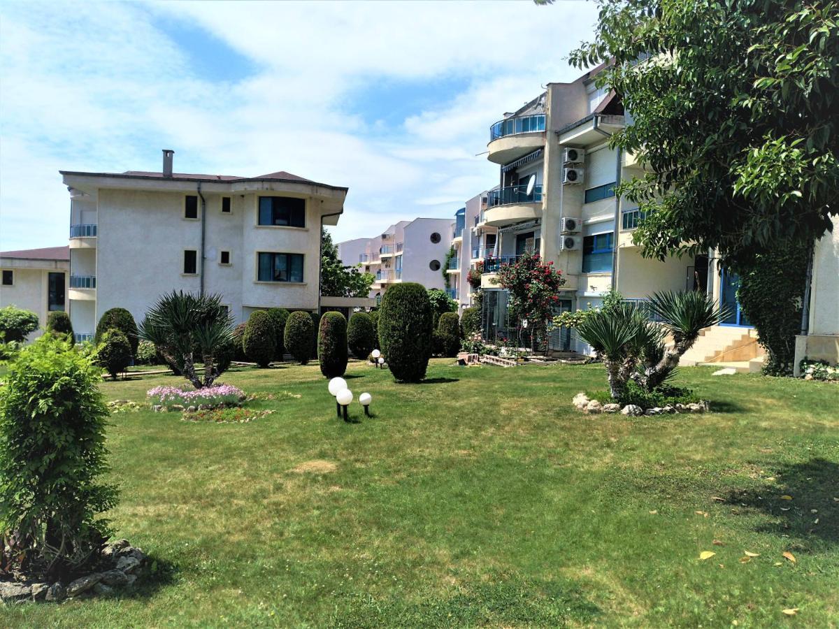 Baratero Vlas Marina Apartment Светий Влас Екстер'єр фото