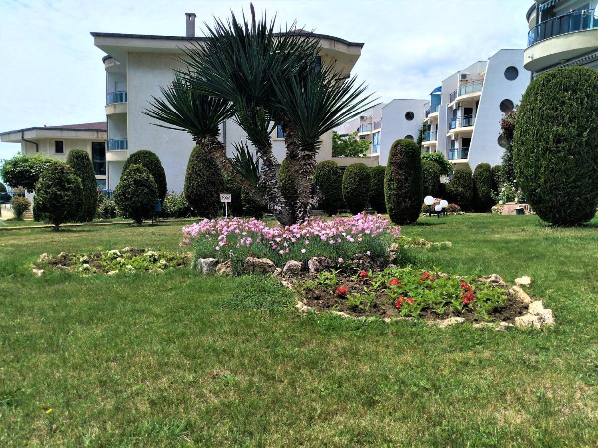 Baratero Vlas Marina Apartment Светий Влас Екстер'єр фото